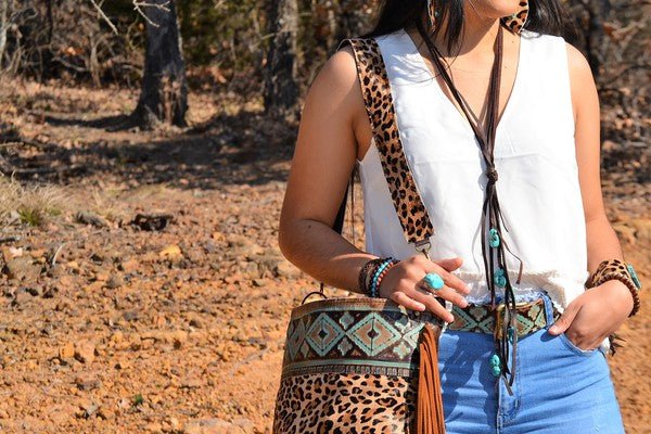 Brown Lasso Necklace with Turquoise Accents - Blu Lotus Boutique