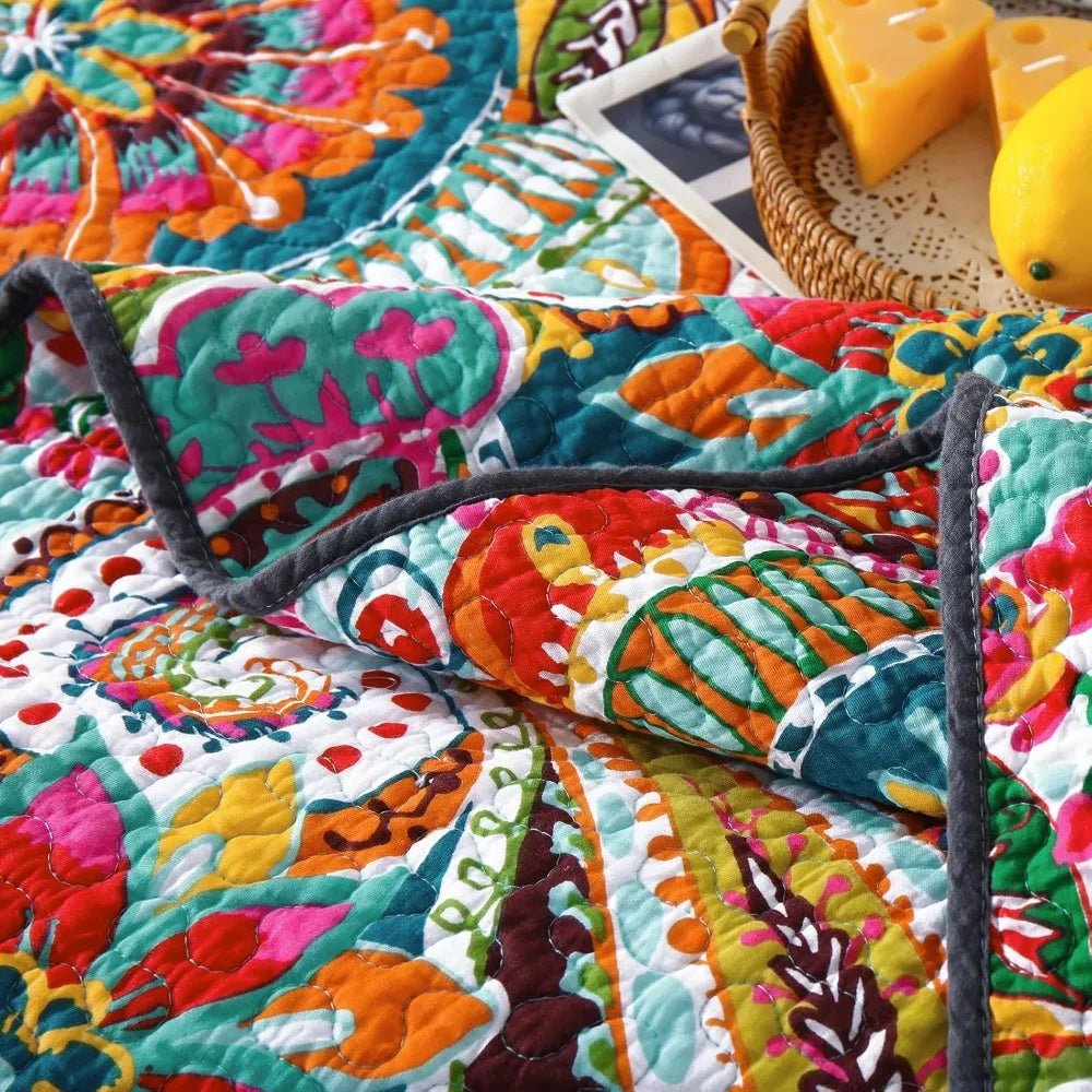 Colorful Cotton Boho Paisley Quilt Set, 3 - Piece Lightweight King Size Bedding with Pillows - Blu Lotus Boutique