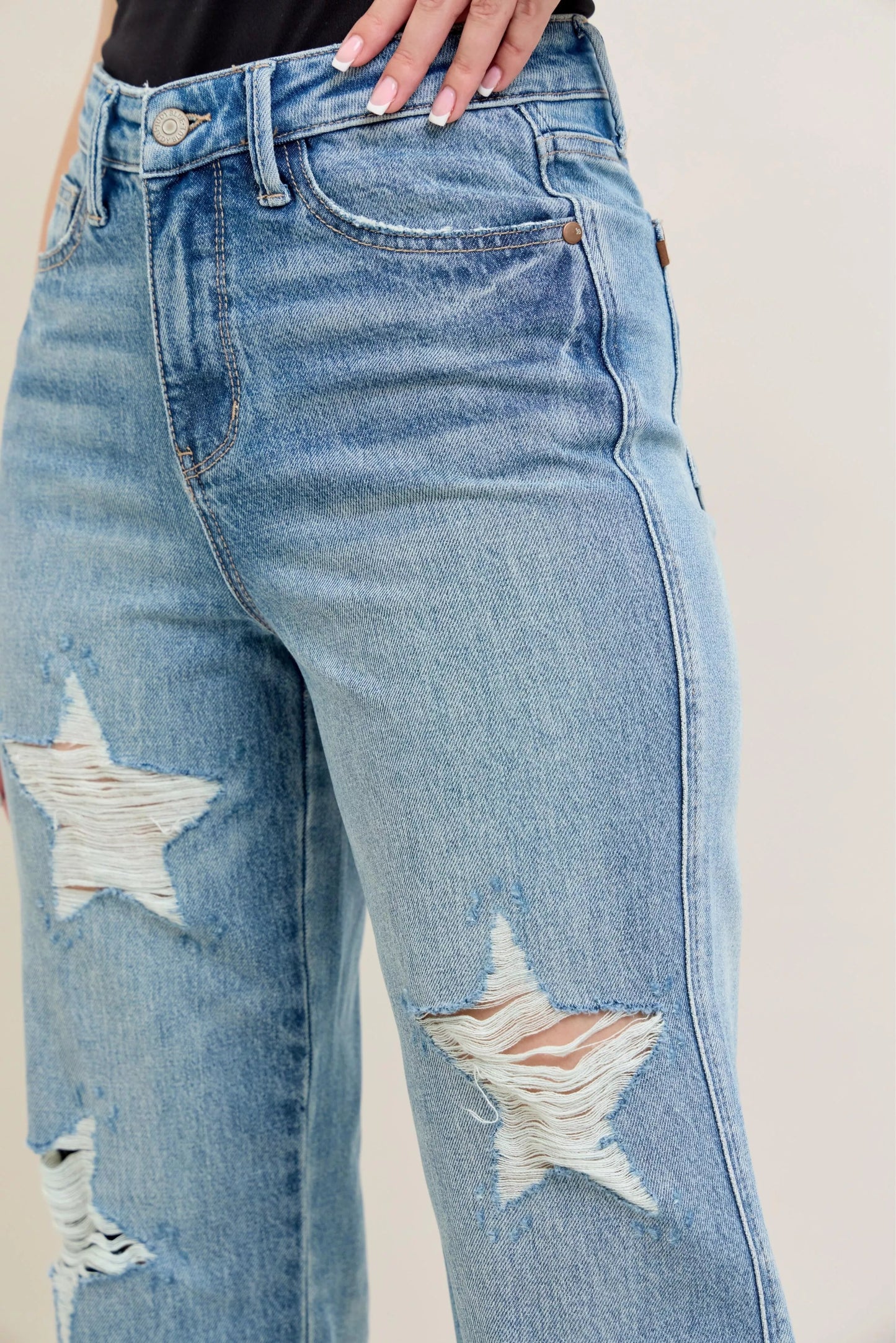 Judy Blue Full Size High Waist Rigid Magic Star Shaped Destroy 90's Straight Jeans Plus Size - Blu Lotus Boutique