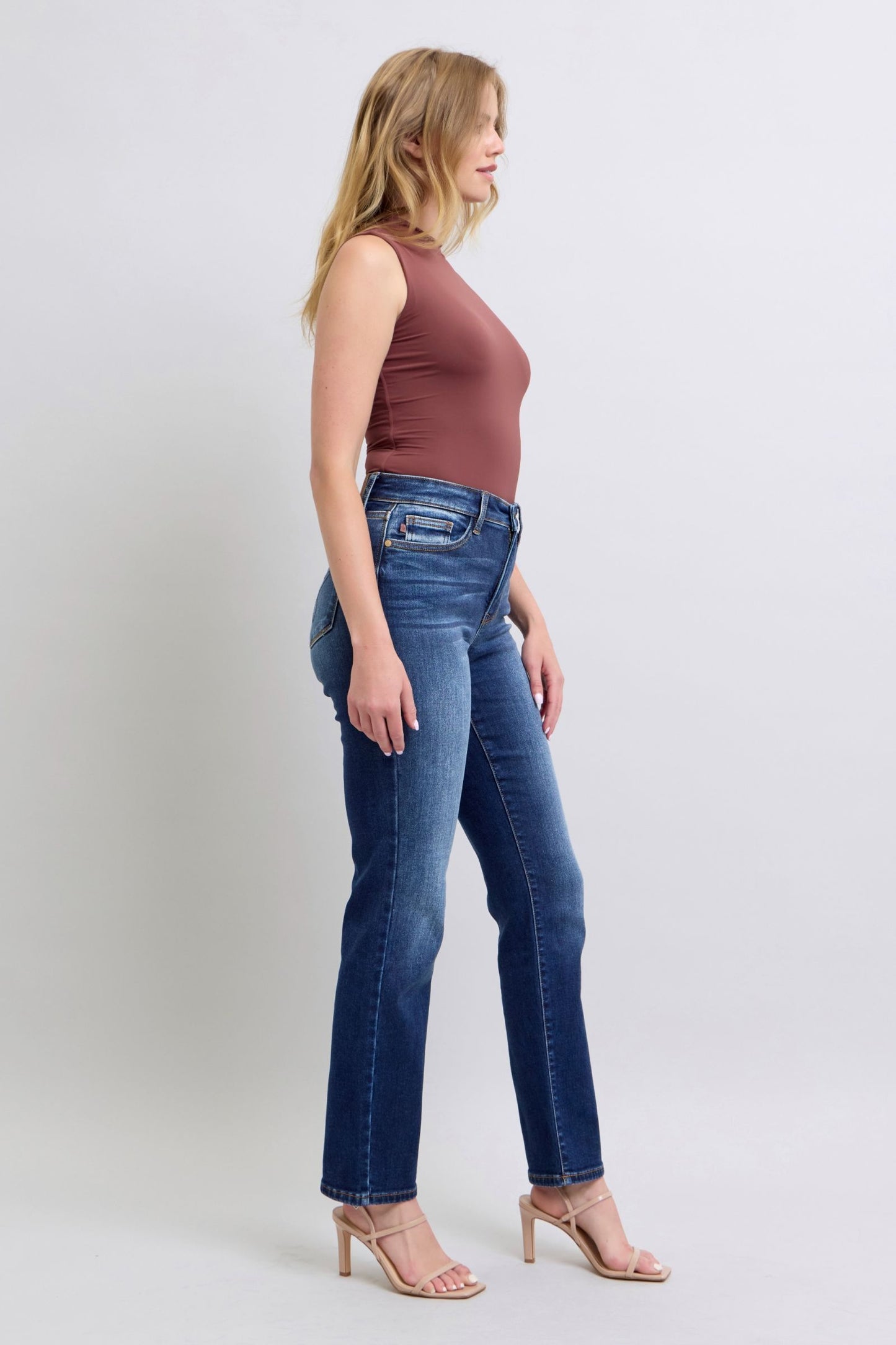 Judy Blue Full Size Washed Straight Leg Jeans with Pockets - Blu Lotus Boutique