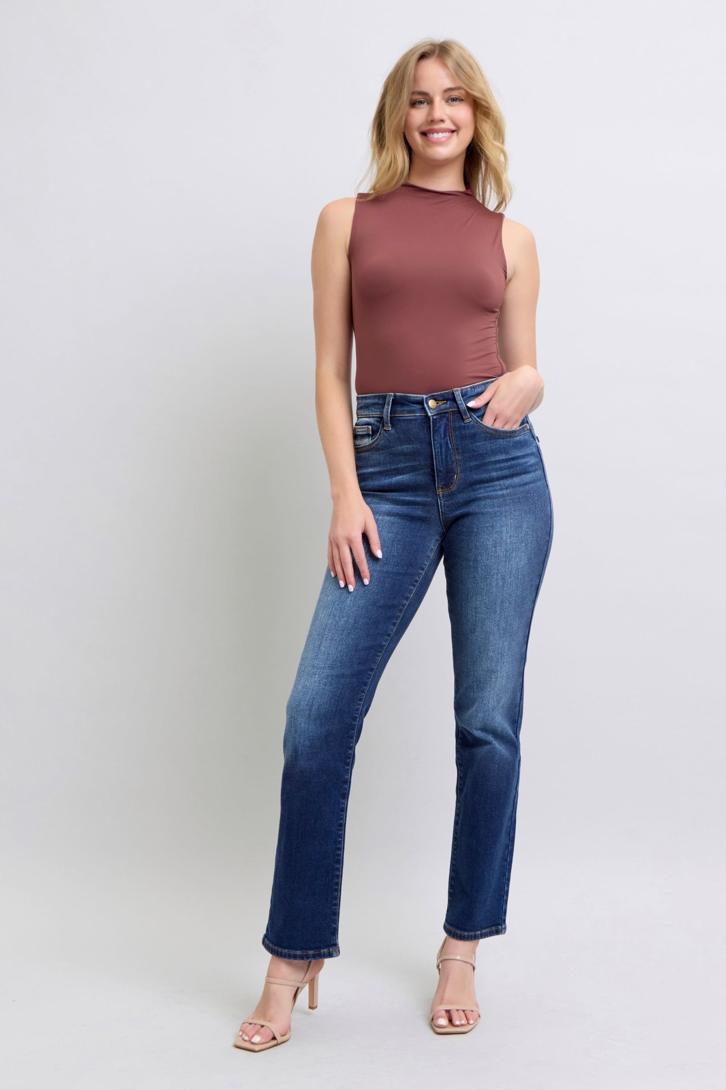 Judy Blue Full Size Washed Straight Leg Jeans with Pockets - Blu Lotus Boutique