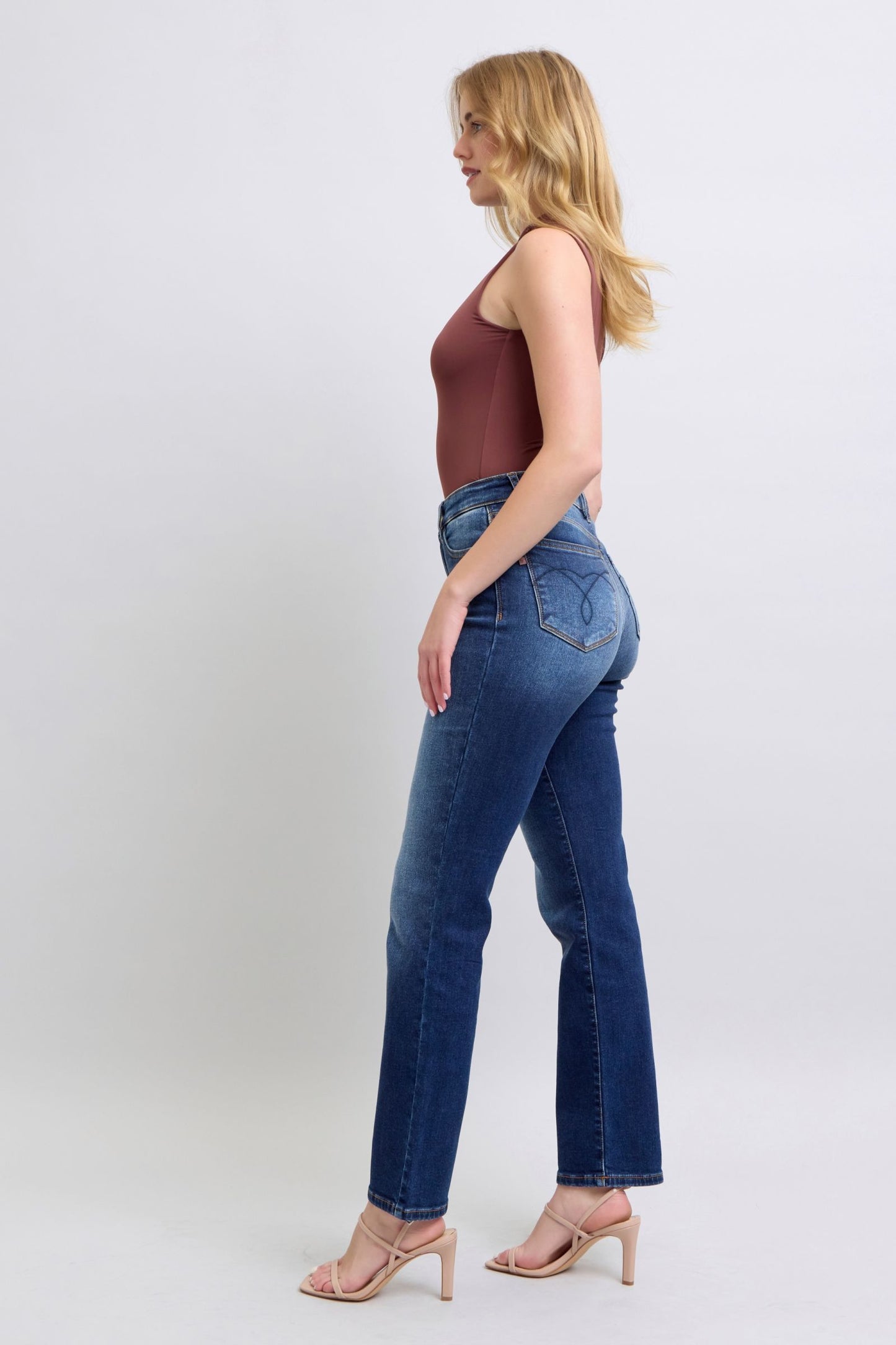 Judy Blue Full Size Washed Straight Leg Jeans with Pockets - Blu Lotus Boutique