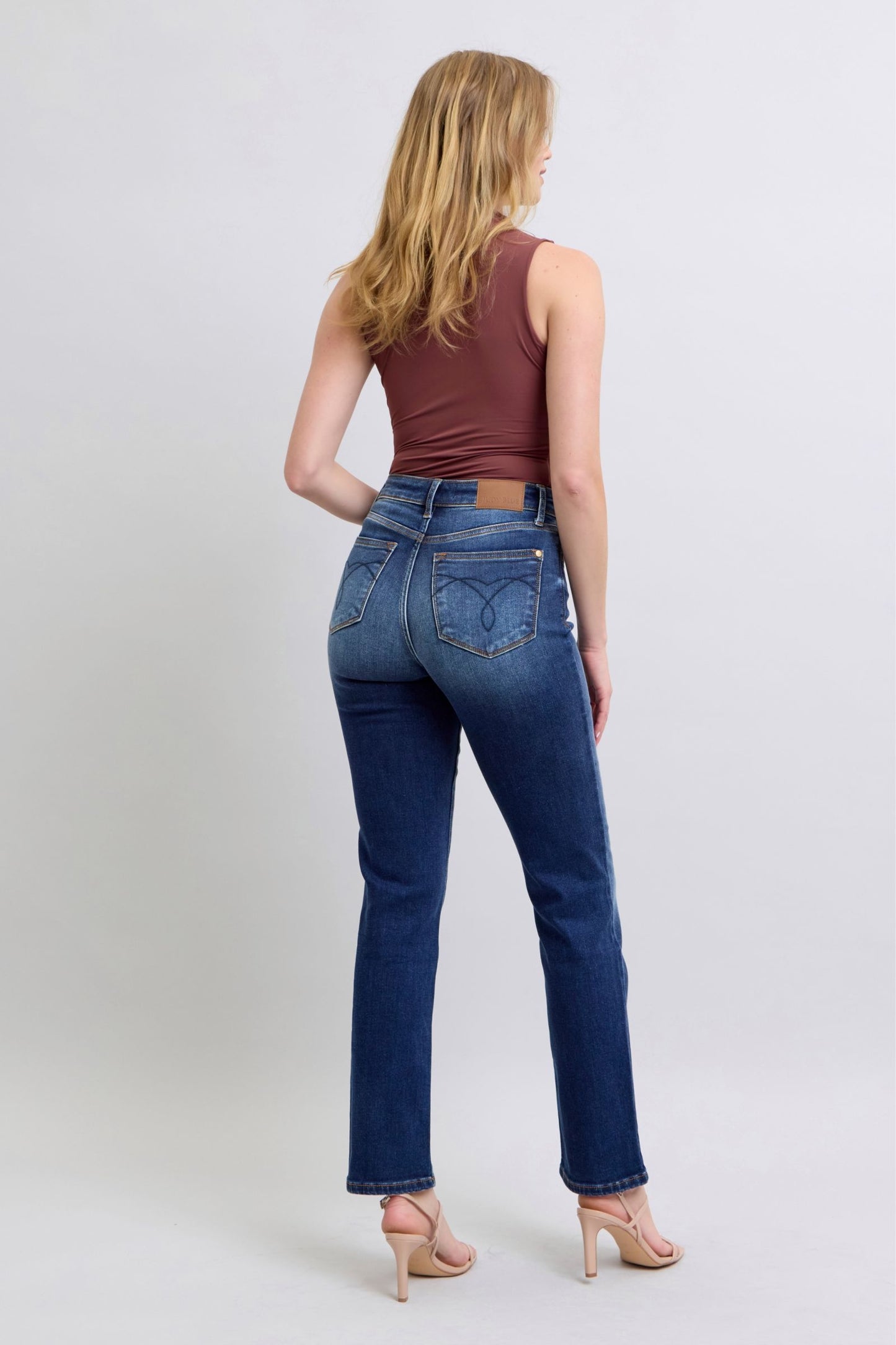 Judy Blue Full Size Washed Straight Leg Jeans with Pockets - Blu Lotus Boutique