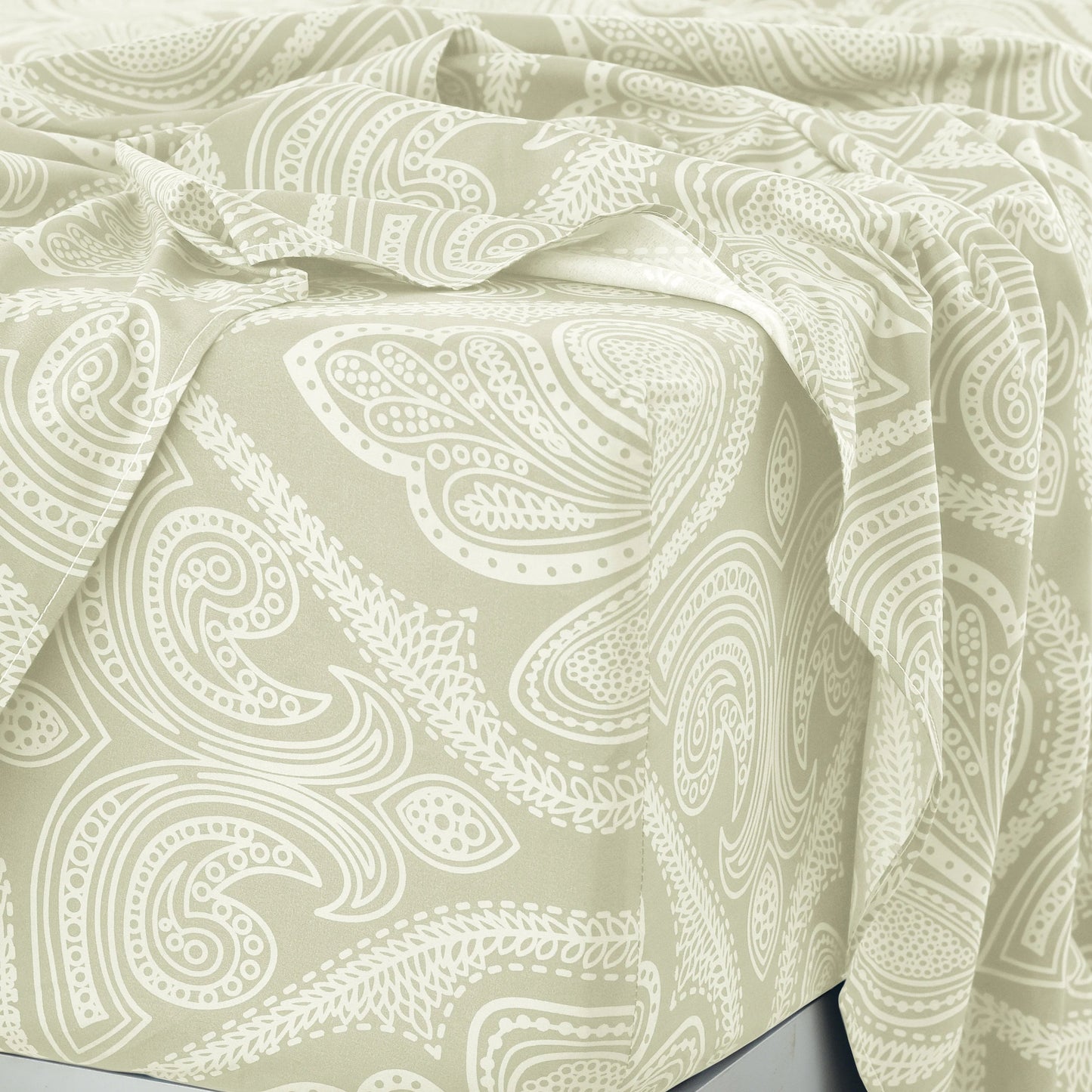Lux Decor 4 - Piece Paisley Bed Sheet Set – Soft Brushed Microfiber Sheets with 16" Deep Pockets – Wrinkle - Resistant Bedding - Blu Lotus Boutique
