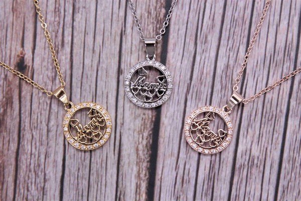 MAMA PENDANT NECKLACE SET - Blu Lotus Boutique