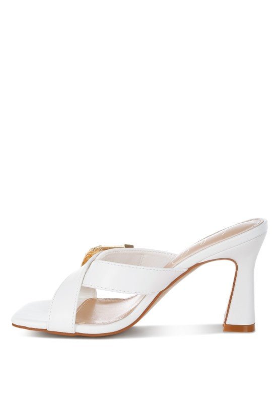 Mohaya Engraved Metallic Buckle Sandals - Blu Lotus Boutique