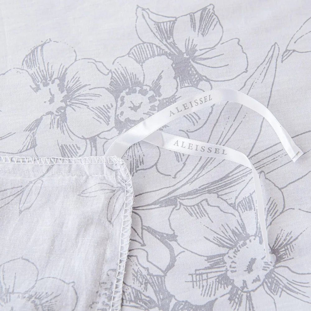 Natural Cotton 3 - Piece Floral Duvet Cover Set - Grayish White with Elegant Gray Flowers and Branches Pattern - Blu Lotus Boutique