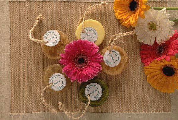 Speckless Soap Bar. Chia, Lemon, Parsley, and Coco - Blu Lotus Boutique