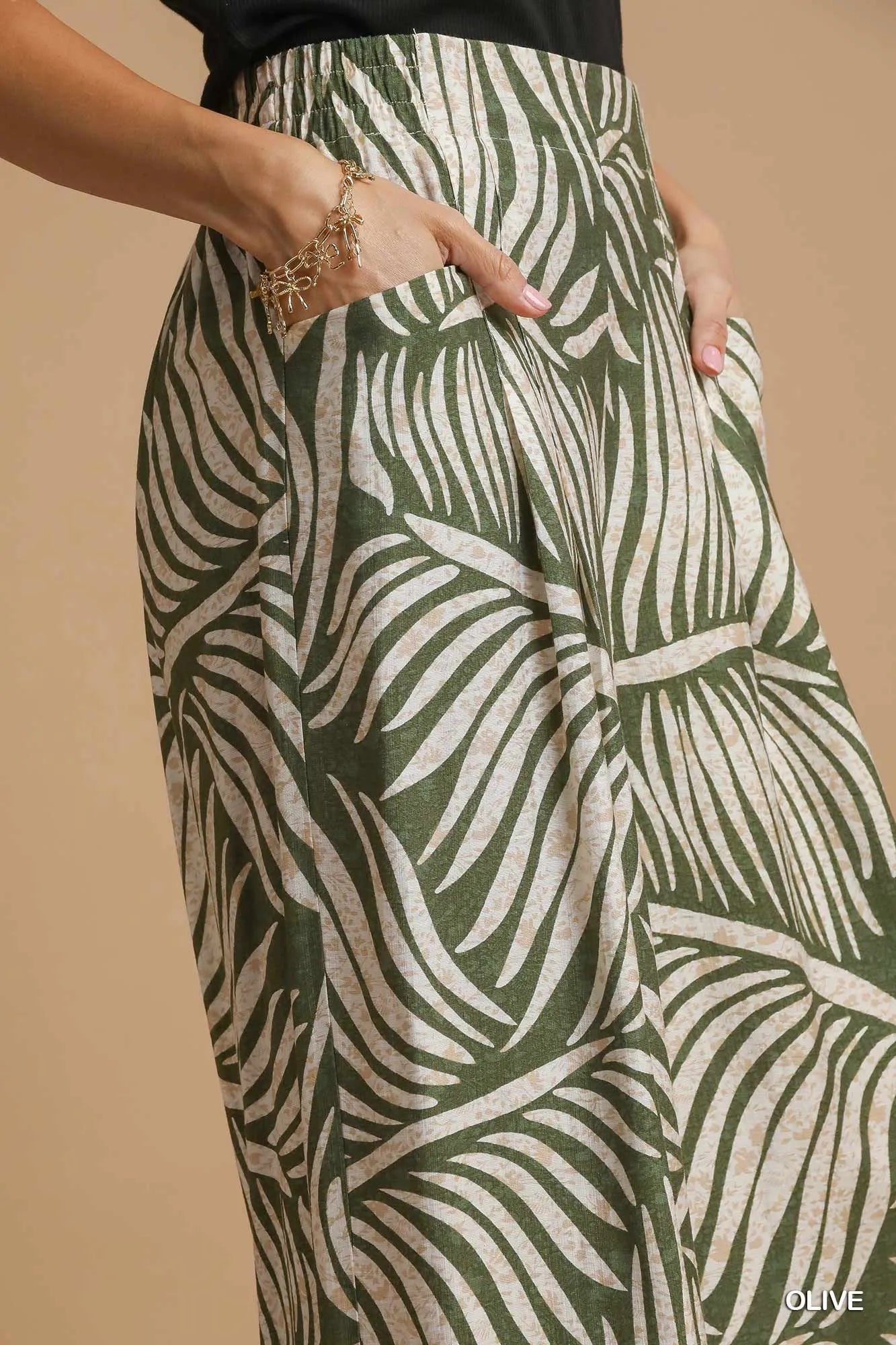 Umgee Palm Leaf Print Wide Leg Culotte Pants - Blu Lotus Boutique