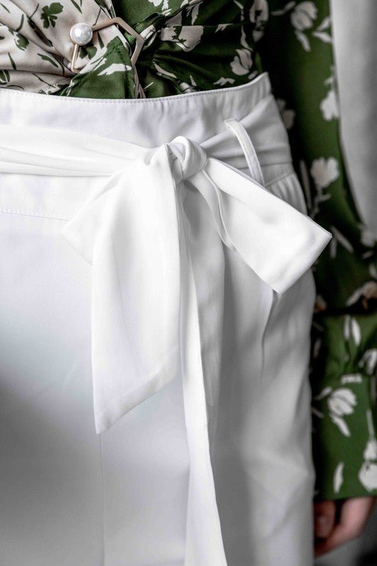 White East Hampton Pants - Blu Lotus Boutique