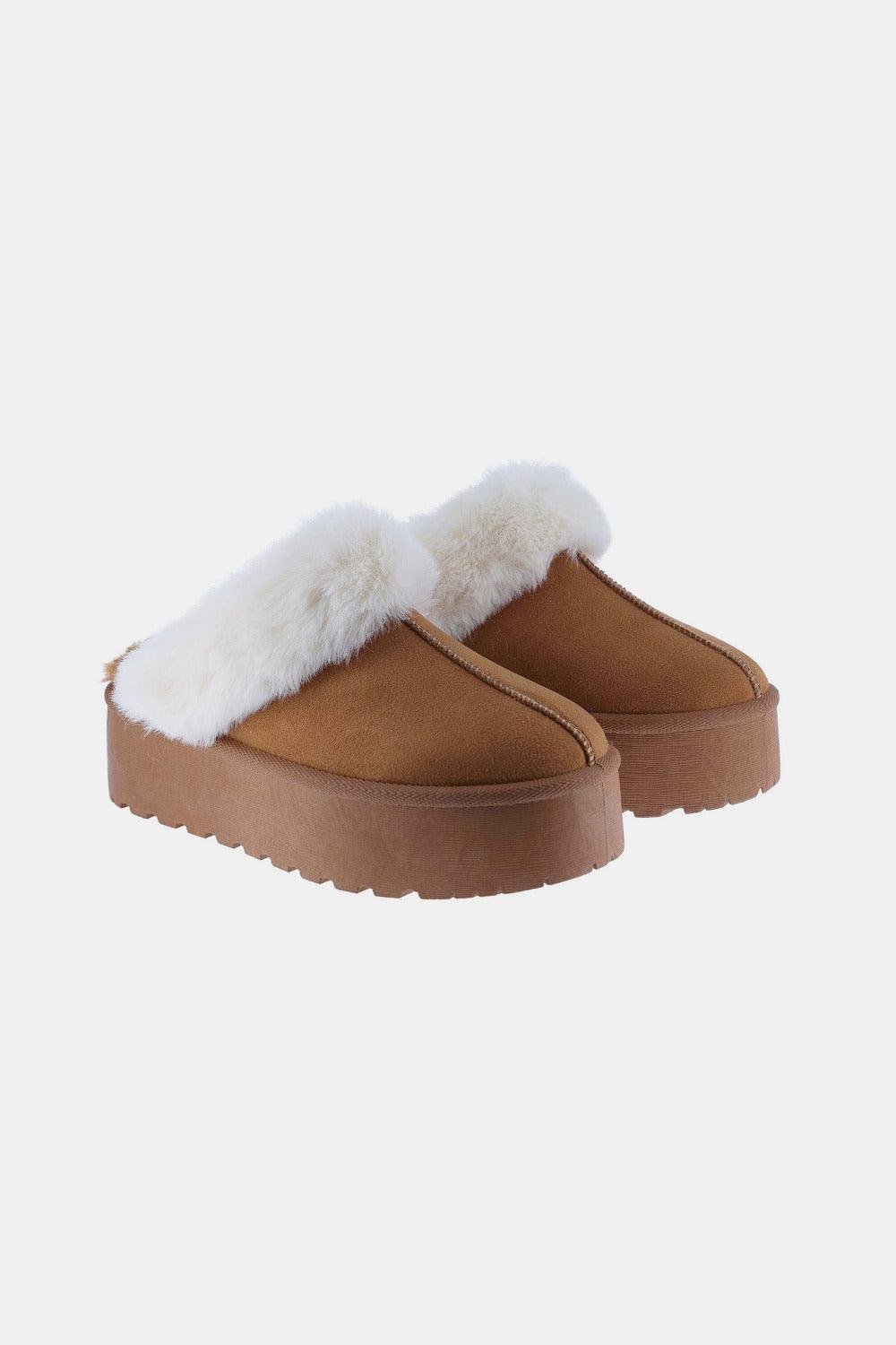 Weeboo Thick Bottom Fur Trim Snow Slippers - Blu Lotus Boutique