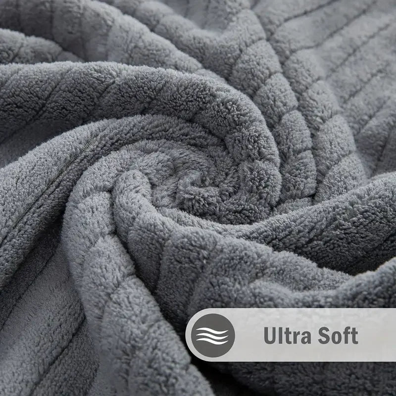 1/4 Pack Oversized Bath Towels Set - 35"x70"Extra Large Microfiber XL Bath Sheets, Grade Bath Towels for Home, Family, or Gift - Blu Lotus Boutique
