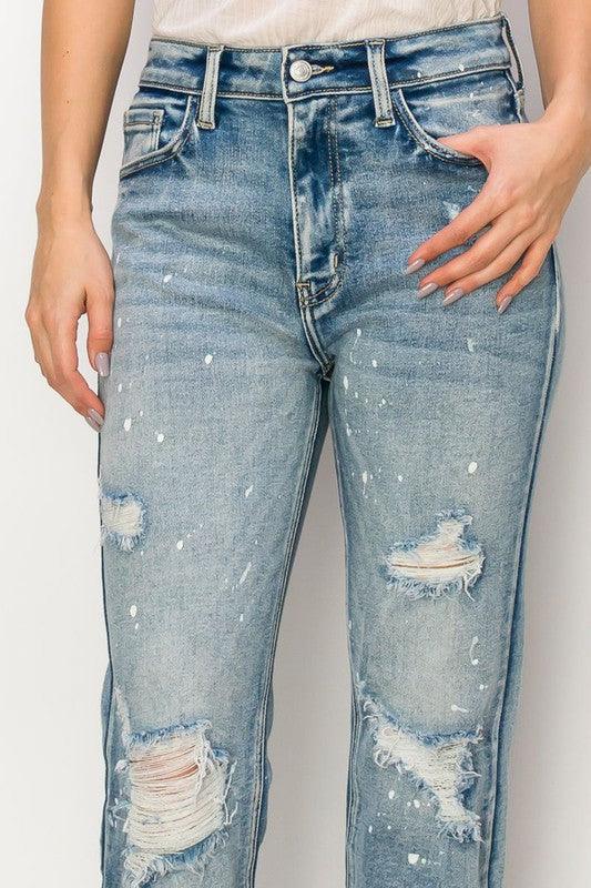 HIGH RISE DISTRESSED STRAIGHT WITH FRAY HEM JEANS - Blu Lotus Boutique