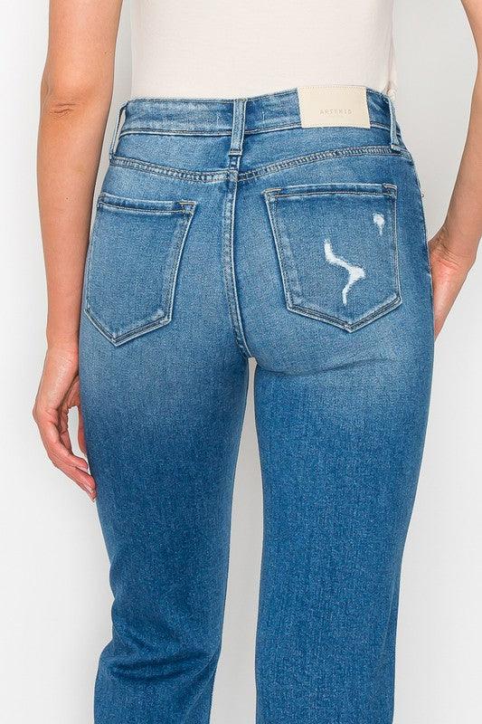 HIGH RISE TAPERED LEG JEANS - Blu Lotus Boutique