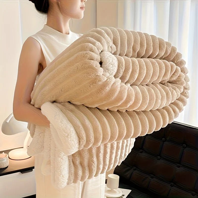 1pc Weighted Fleece Blanket - Soft, Warm, Throw for Bedroom, Living Room, Student Dormitory, Car, Sofa,8lbs With Sherpa - Blu Lotus Boutique