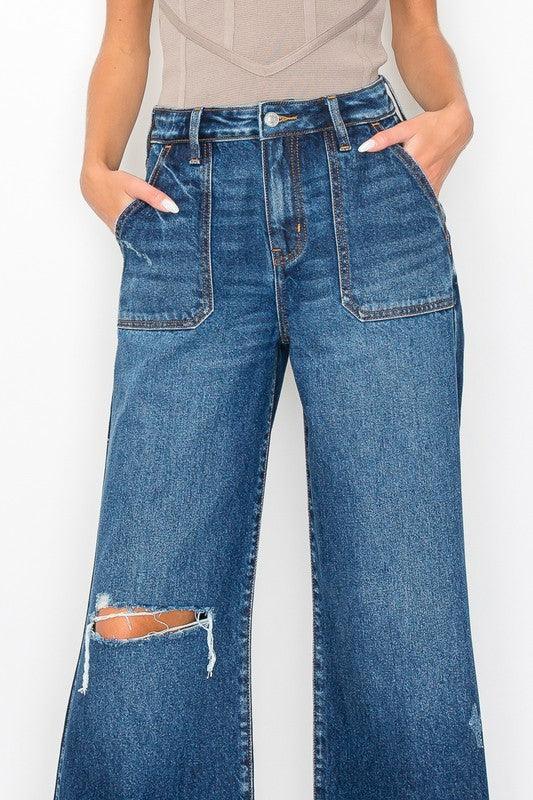 ULTRA HIGH RISE RELAXED FLARE JEANS - Blu Lotus Boutique