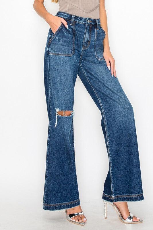 ULTRA HIGH RISE RELAXED FLARE JEANS - Blu Lotus Boutique