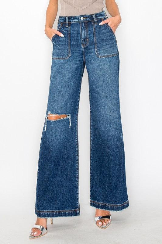 ULTRA HIGH RISE RELAXED FLARE JEANS - Blu Lotus Boutique