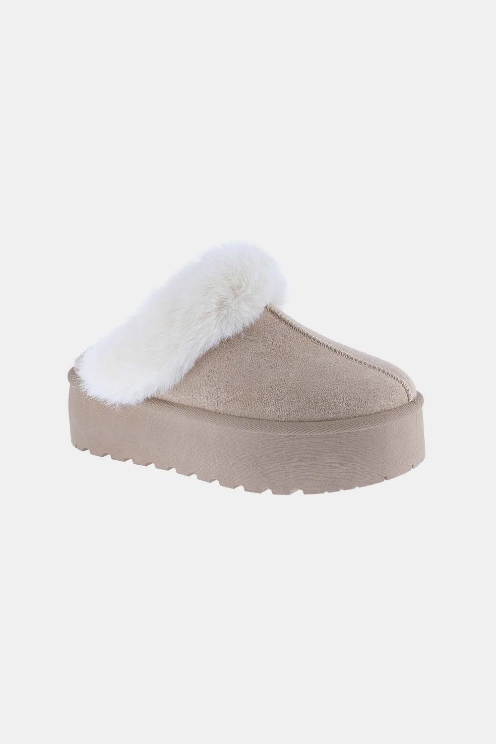 Weeboo Thick Bottom Fur Trim Snow Slippers - Blu Lotus Boutique