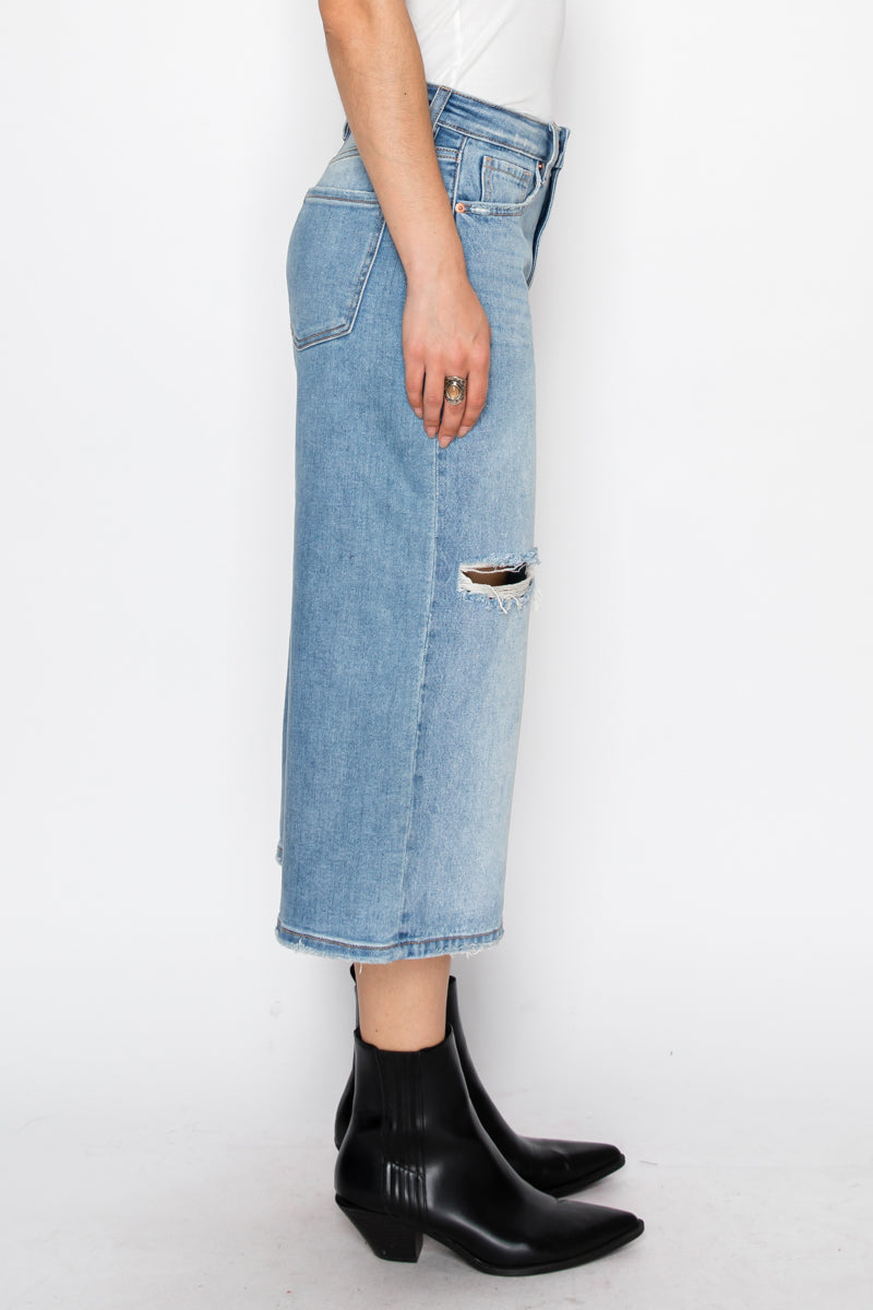 *HYBRID STYLE* ULTRA HIGH RISE RELAXED JORT JEANS
