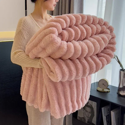 Bedsure Throw Blanket for Couch Thick Warm For Winter Sherpa Cozy Fleece Blanket for Bed Soft All Season Use Picnic Blanket