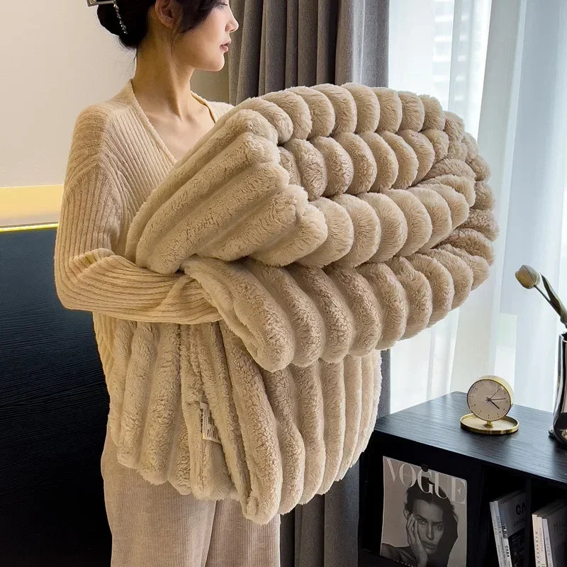 Bedsure Throw Blanket for Couch Thick Warm For Winter Sherpa Cozy Fleece Blanket for Bed Soft All Season Use Picnic Blanket