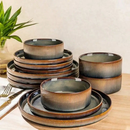 TheTerra Ceramic Dinnerware Set For 4, 12-Piece Plates And Bowls Set Lightweight Porcelain Dish Set, Scratch Resistant, Oven And Microwave And Dishwasher , Cocoa Mocha