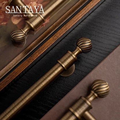 Santaya Brushed Antique Brass Handles Luxury Kitchen Cabinet Pull Wardrobe Dresser Drawer Knob Shell Handle Furniture Hardware