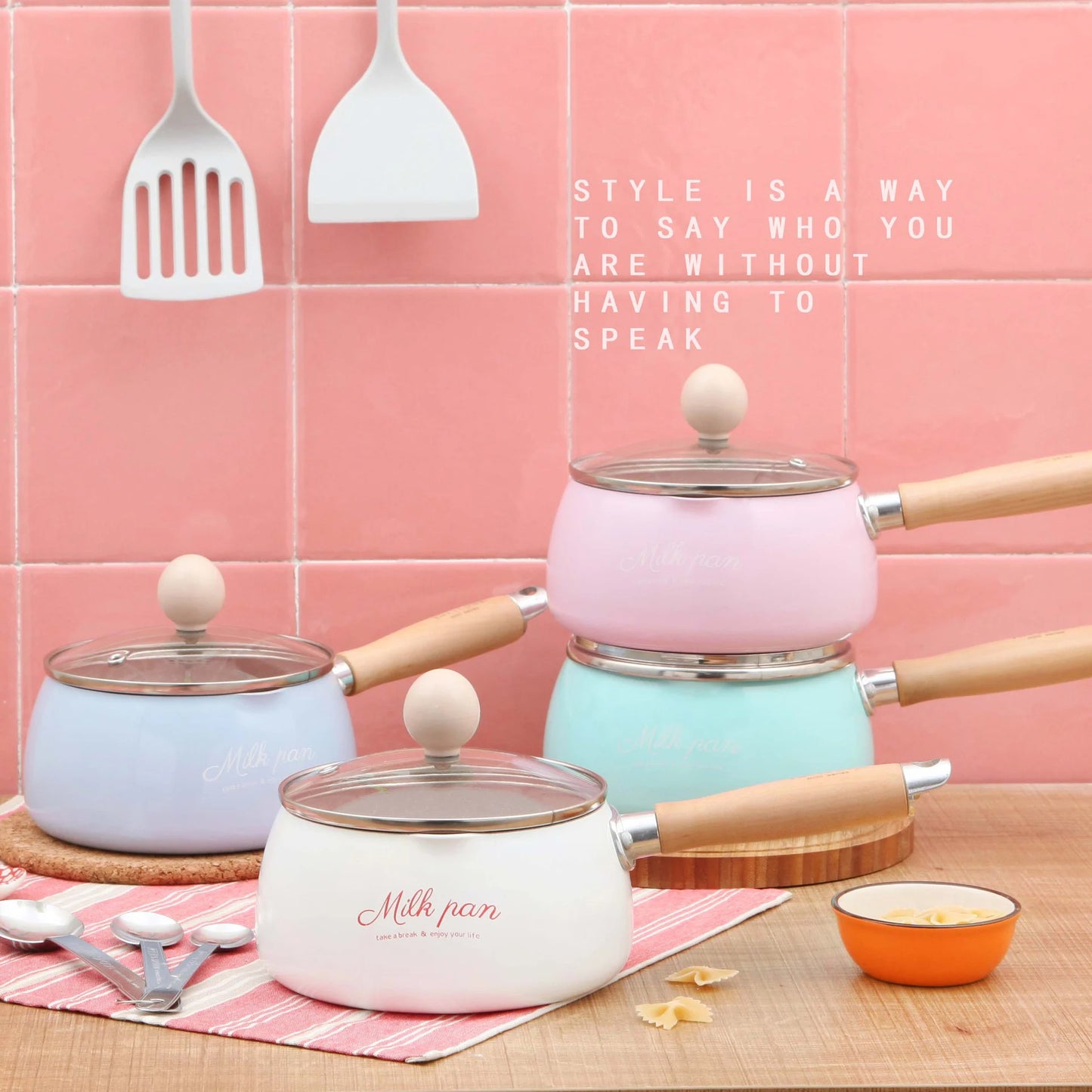 Kitchen Pot 16 CM Mini Milk Pans Christmas Gift Chocolate Milk Soup No-Stick Cooking Pot General Use for Gas & Induction Cooker