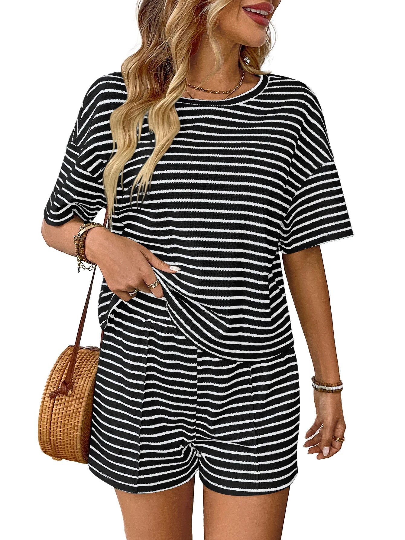 Women Two Piece Short Sets Round Neck Casual Loose Striped Short Sets Knit Elastic Waist