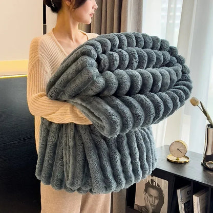 Bedsure Throw Blanket for Couch Thick Warm For Winter Sherpa Cozy Fleece Blanket for Bed Soft All Season Use Picnic Blanket