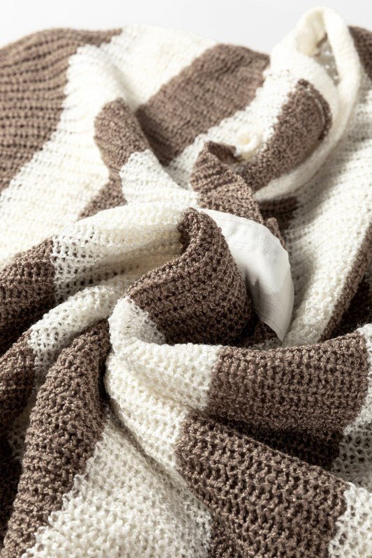 Colorblock Stripe V - Neck 3/4 Sleeve Sweater - Blu Lotus Boutique