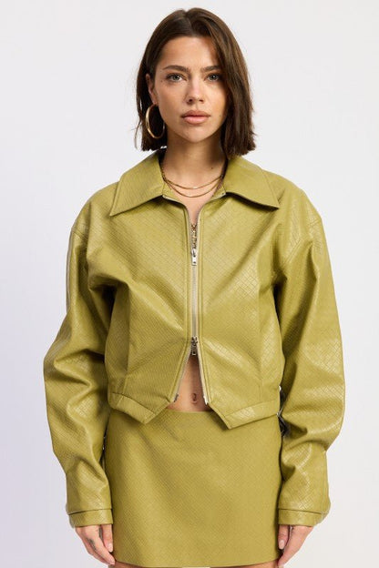 CROPPED JACKET WITH COLLAR AND ZIPPER - Blu Lotus Boutique