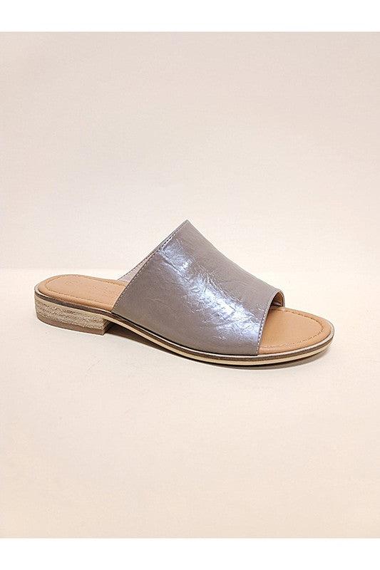 LEVI-SLIDE SANDALS - Blu Lotus Boutique