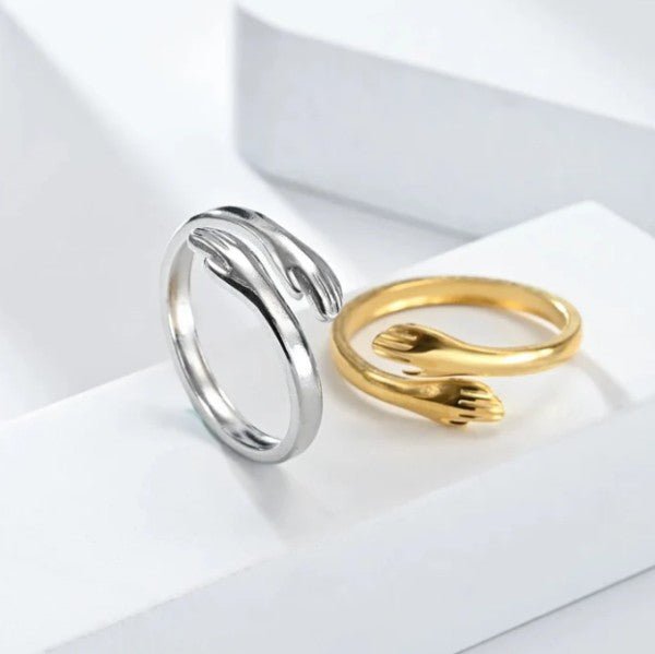 Hugging Arms Adjustable Ring - Blu Lotus Boutique