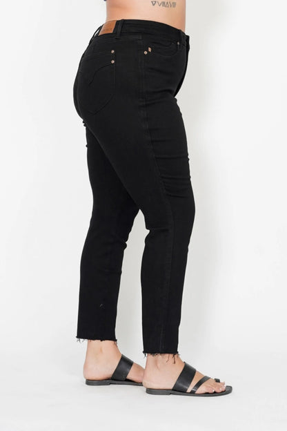 Judy Blue Full Size High Waisted Tummy Control Shield Pockets Skinny Jeans Plus Size - Blu Lotus Boutique