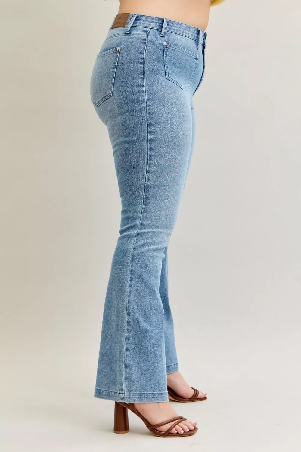 Judy Blue Full Size Mid Rise Bootcut Jeans with Contrast Wash & Front Patch Pockets Plus Size - Blu Lotus Boutique