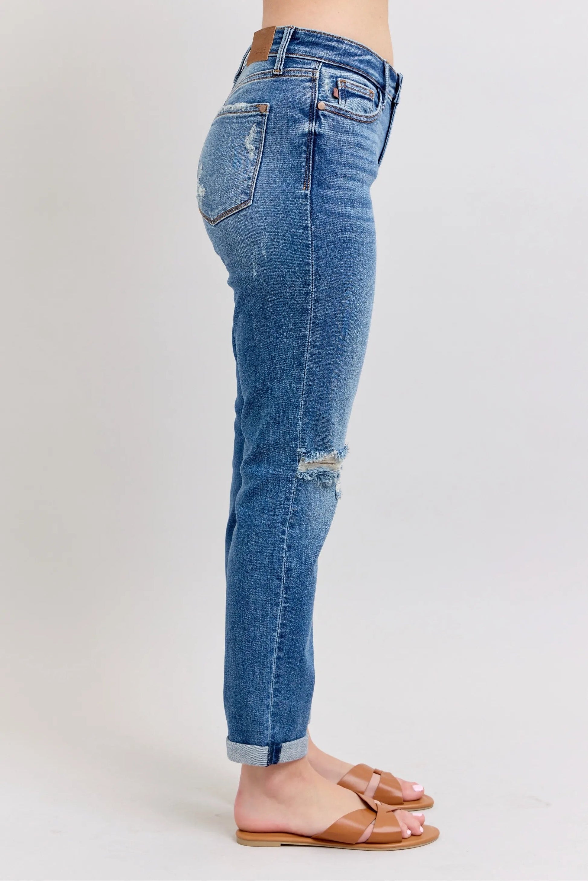 Judy Blue Full Size Mr Vintage Wash Boyfriend Fit W/ Destroy Jeans Plue Size - Blu Lotus Boutique