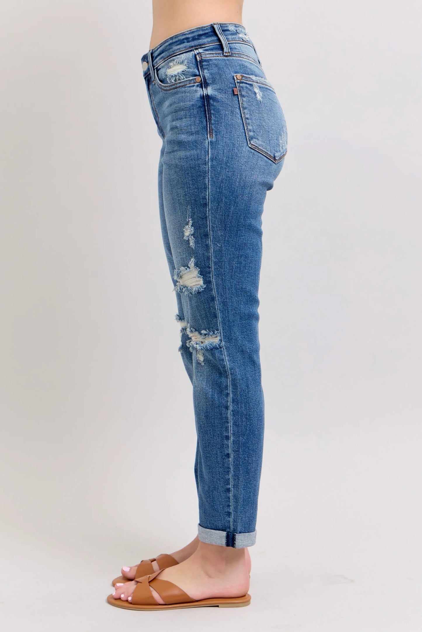 Judy Blue Full Size Mr Vintage Wash Boyfriend Fit W/ Destroy Jeans Plue Size - Blu Lotus Boutique