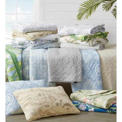 King Quilt Set, Soft & Reversible Woven Bedding with Matching Pillowcases, Medium Weight for Year Round Comfort - Blu Lotus Boutique
