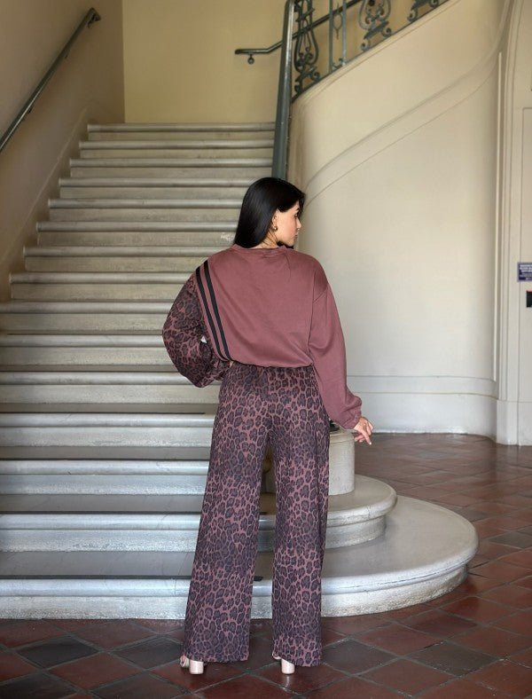 Leopard Print & Solid Stripes Contrast Loungewear - Blu Lotus Boutique