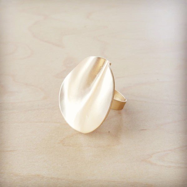 Matte Gold Electroplate Wavy Disc Ring - Blu Lotus Boutique