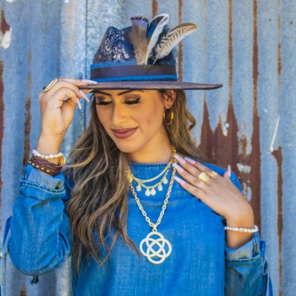 Matte Gold Eternity Pendant on Chain Necklace - Blu Lotus Boutique