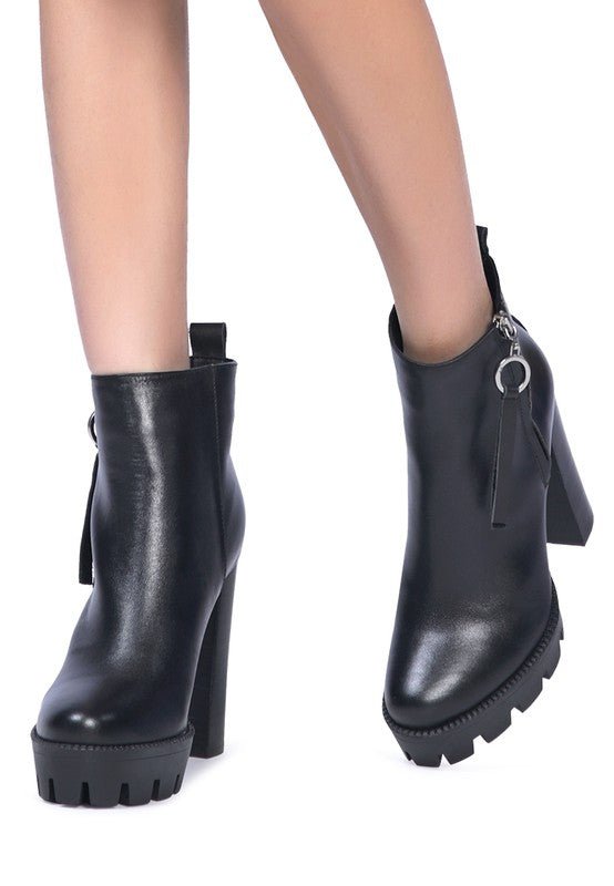 MISTRESS HIGH BLOCK HEELED CHUNKY LEATHER BOOT - Blu Lotus Boutique
