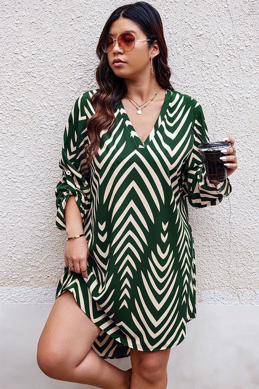 Plus Graphic Print Asymmetric Hem Loose Midi Dress - Blu Lotus Boutique