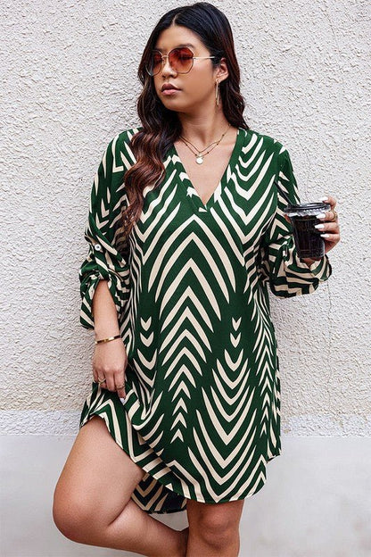Plus Graphic Print Asymmetric Hem Loose Midi Dress - Blu Lotus Boutique
