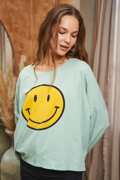 SMILEY FACE LONG SLEEVE CROP TOP - Blu Lotus Boutique