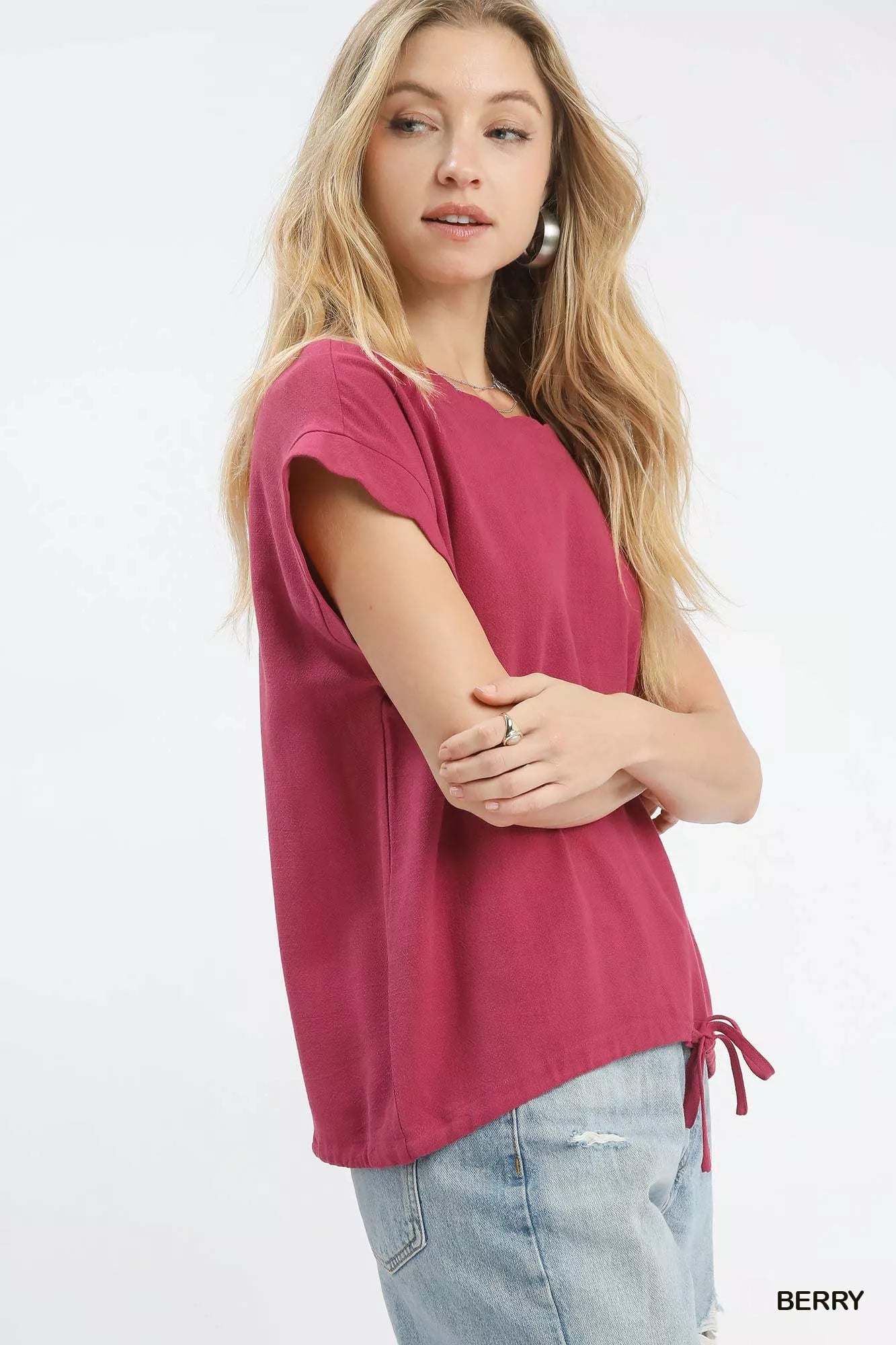 Umgee Linen Scalloped Round Neck Top - Blu Lotus Boutique