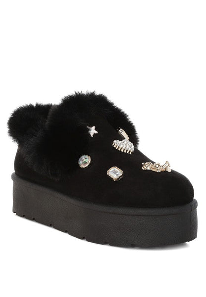 Zeta Charm Detail Slip On Snow Boots - Blu Lotus Boutique