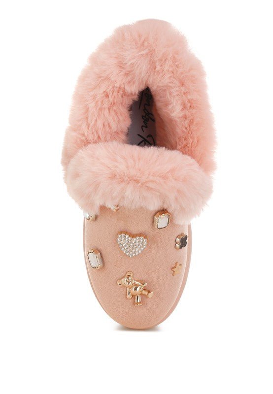 Zeta Charm Detail Slip On Snow Boots - Blu Lotus Boutique